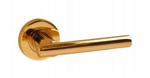 6610 - Pair Of Laurel Lever On Rose Polished Brass Sprung Internal Door Handle