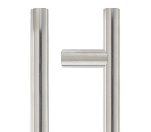 Pair Of Satin Stainless Steel Straight T Bar Guardsman Pull Handles 800 x 30mm